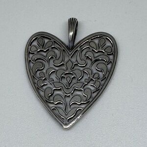 James Avery Retired  Sterling Venetian Heart Pendant
